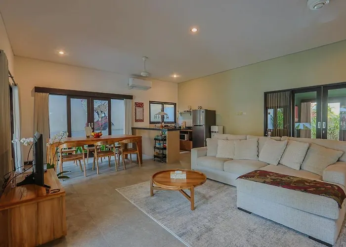 Spacious 3br Family With Pool-villa Makrando