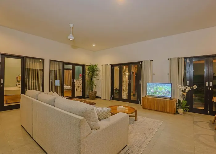 Spacious 3br Family With Pool-villa Makrando * ウブド