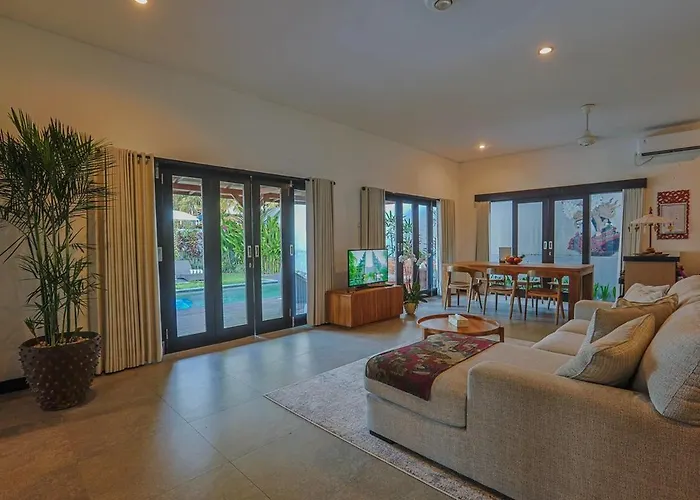 ヴィラ Spacious 3br Family With Pool-villa Makrando ウブド